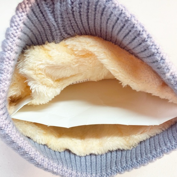 3 for $10 🛍️ High Desert Gear Fluffy Pom Pom Knitted Winter Hat Sherpa Lining - Picture 5 of 7